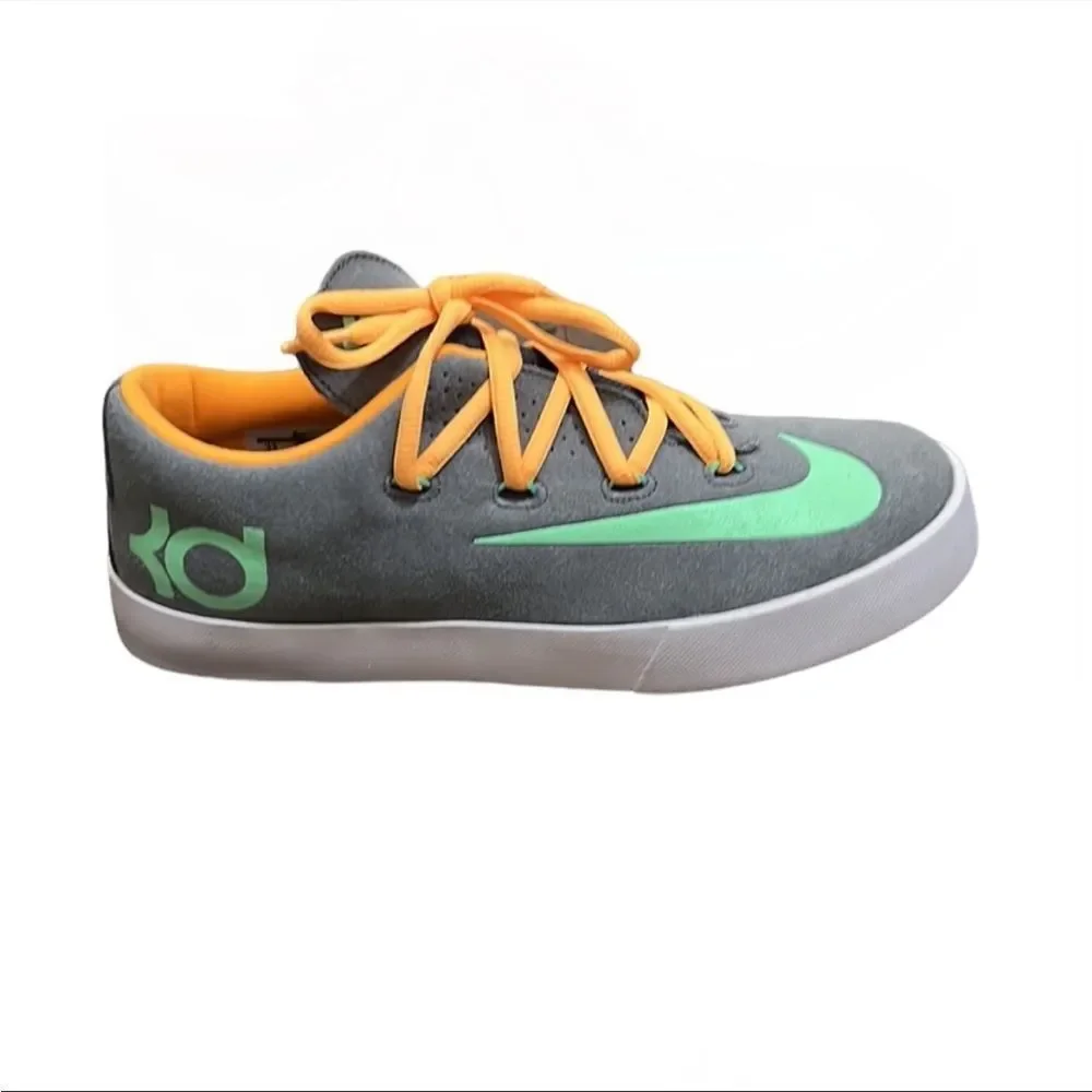 Nike KD Sneaker Shoes Size 7Y